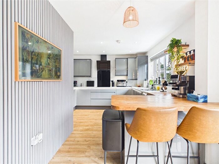 4 Bedroom Semi-Detached House For Sale In Bridgwater Road, Bristol, BS13