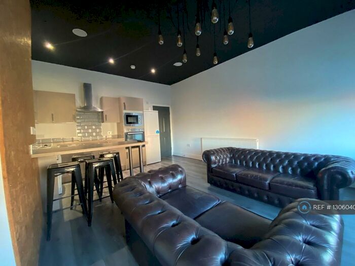 4 Bedroom Flat To Rent In Picton Road, Wavertree, Liverpool, L15