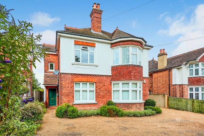 3 Bedroom Maisonette To Rent In St. Johns Road, Tunbridge Wells, TN4