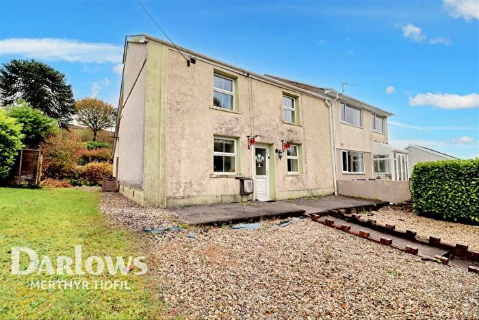 3 Bedroom Semi-Detached House To Rent In Queen Street, NP23