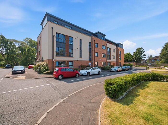 2 Bedroom Flat For Sale In / Pinkhill Park, Edinburgh, EH12