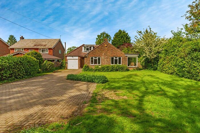 5 Bedroom Detached House For Sale In Folders Lane, Burgess Hill, RH15