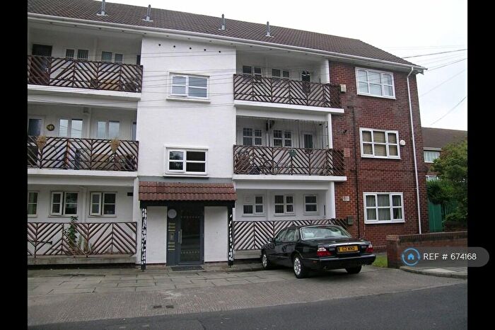 3 Bedroom Flat To Rent In Fairfield, Liverpool, L7