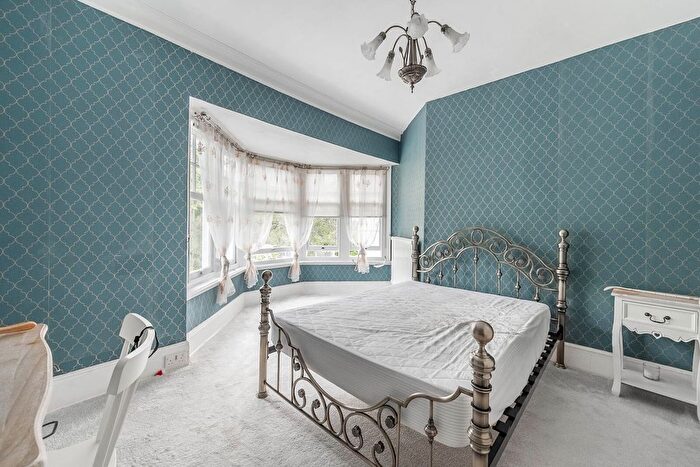 5 Bedroom Detached House To Rent In Oakleigh Avenue, Oakleigh Park, London, N20