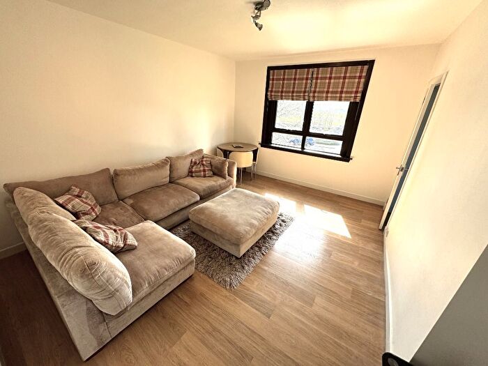 1 Bedroom Flat To Rent In School Drive, Old Aberdeen, Aberdeen, AB24