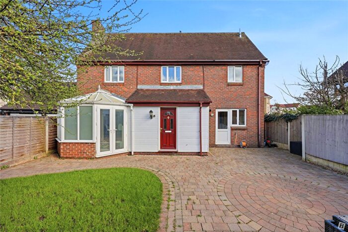 4 Bedroom Detached House For Sale In Abbotsleigh Road, South Woodham Ferrers, Chelmsford, Essex, CM3