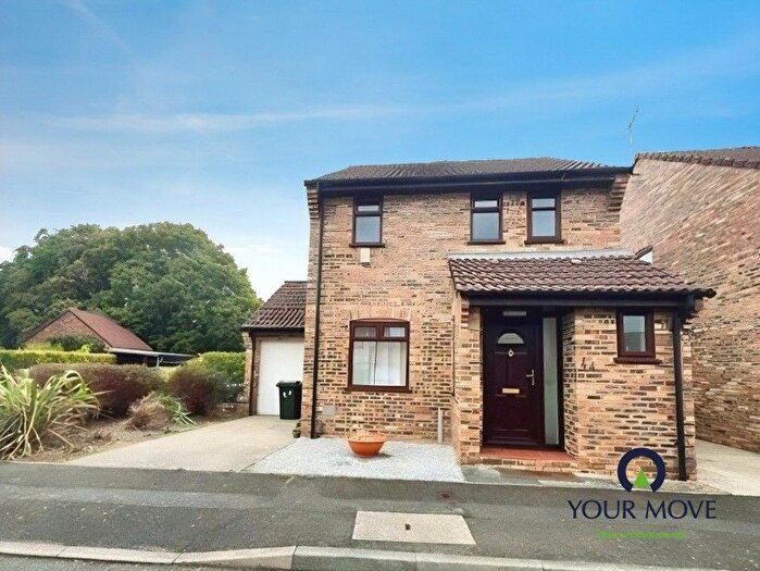 3 Bedroom Detached House To Rent In Oxen Lease, Ashford, Kent, TN23