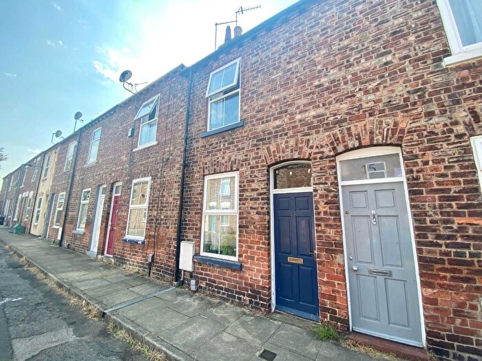 2 Bedroom Terraced House To Rent In Nelson Street, York, YO31