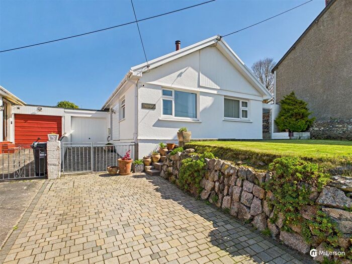 2 Bedroom Bungalow For Sale In Higher Penponds Road, Higher Penponds, Camborne, TR14