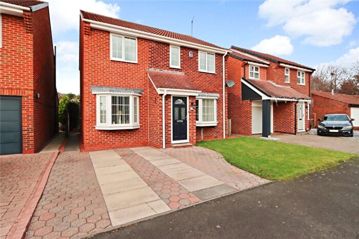 3 Bedroom Detached House For Sale In Cloverhill Drive, Ryton, Tyne And Wear, NE40