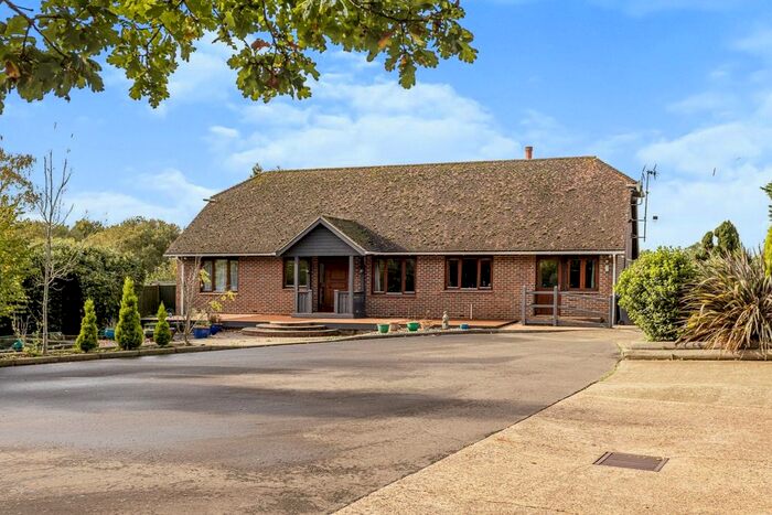 3 Bedroom Bungalow For Sale In Wineham Lane, Bolney, Haywards Heath, RH17