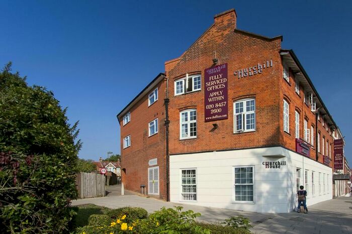 Studio To Rent In Chapel Walk, Hendon, London, NW4