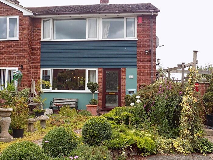 3 Bedroom Semi-Detached House For Sale In Croftstead Avenue, ST14