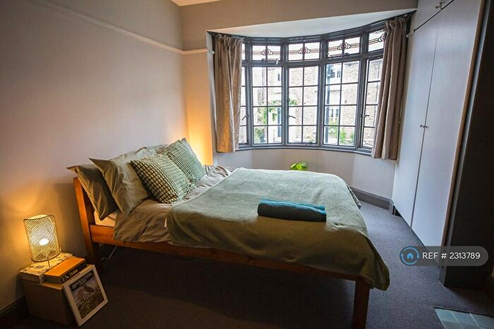 5 Bedroom Terraced House To Rent In Bushey Hill Road, London, SE5