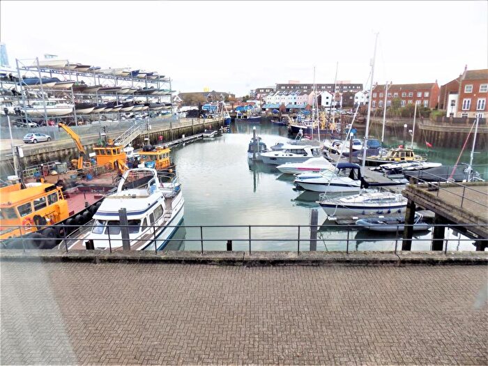 2 Bedroom Apartment To Rent In Spinnaker Quay, Broad Street, Old Portsmouth, PO1