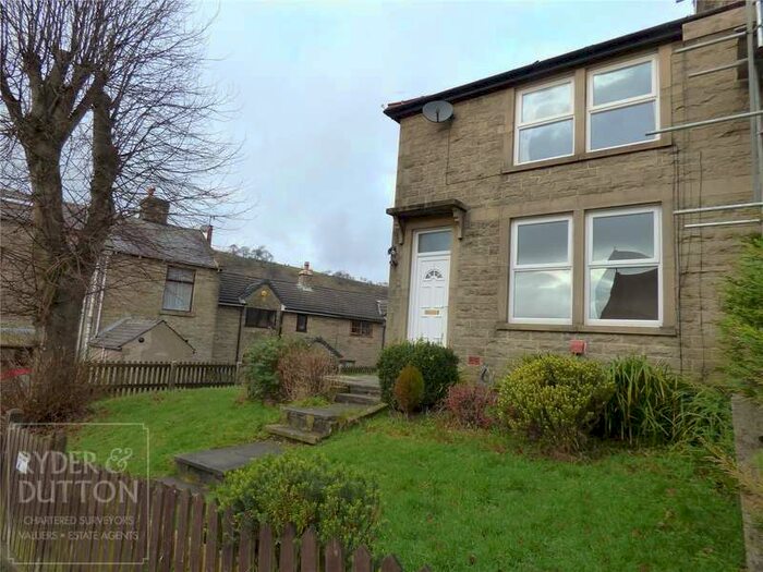 2 Bedroom End Of Terrace House To Rent In Ashworth Lane, Waterfoot, Rawtenstall, Rossendale, BB4