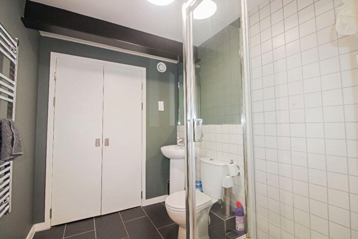1 Bedroom Flat To Rent In Elisabeth Mill, Elisabeth Gardens, Stockport, SK5