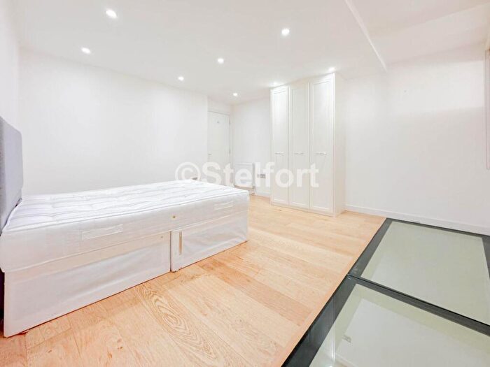 1 Bedroom Apartment To Rent In Holloway Road, London, N7
