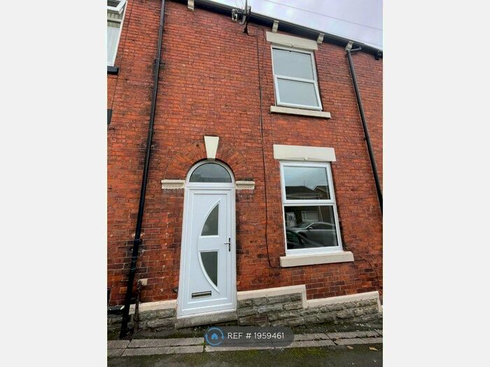 2 Bedroom Terraced House To Rent In Set Street, Stalybridge, SK15