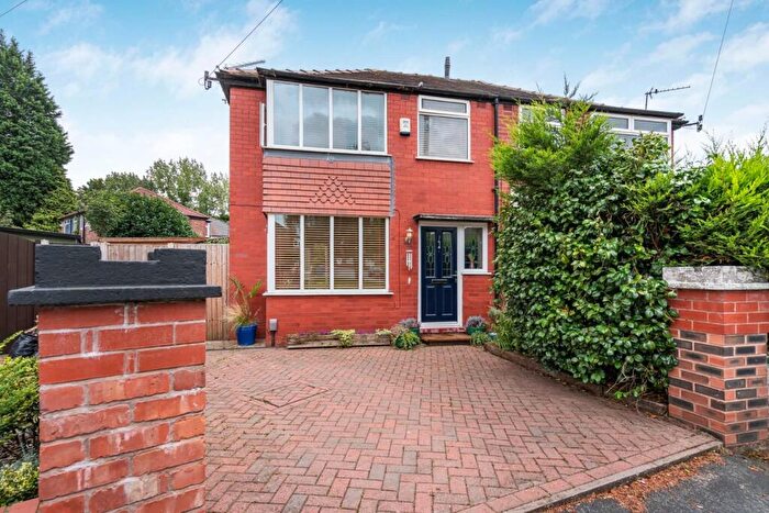 3 Bedroom Semi-Detached House For Sale In Garner Drive, Eccles, Manchester, M30
