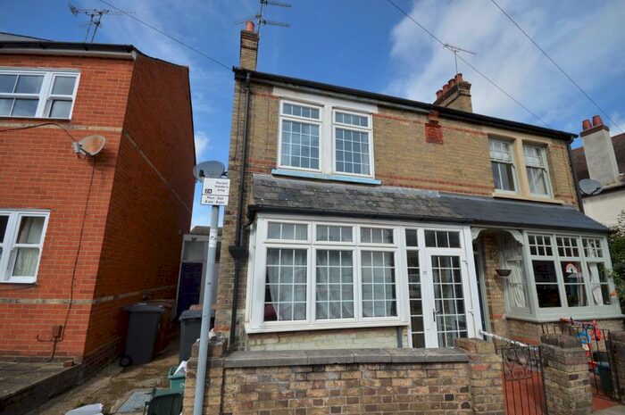 3 Bedroom Semi-Detached House To Rent In Manor Road, Chelmsford, CM2