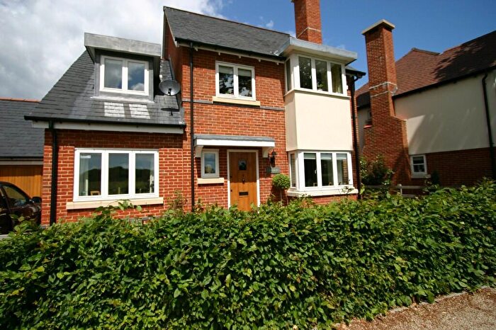 4 Bedroom Detached House To Rent In Charity View, Knowle, PO17