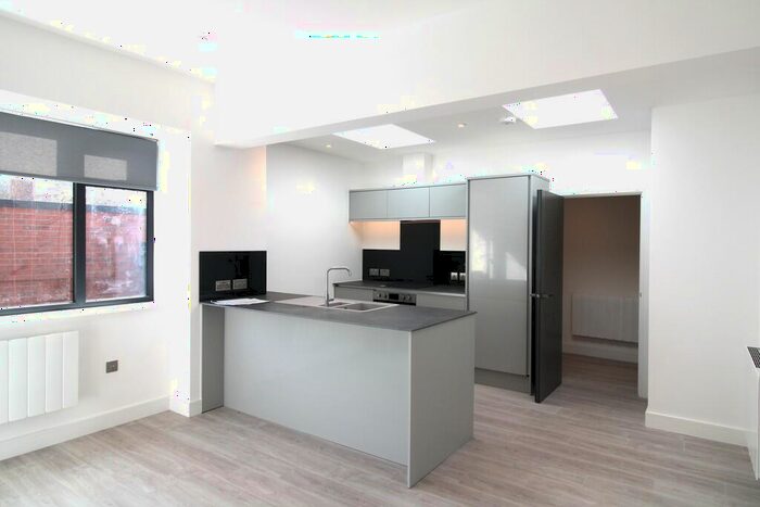 1 Bedroom Apartment To Rent In South Street, Off High Street, B17