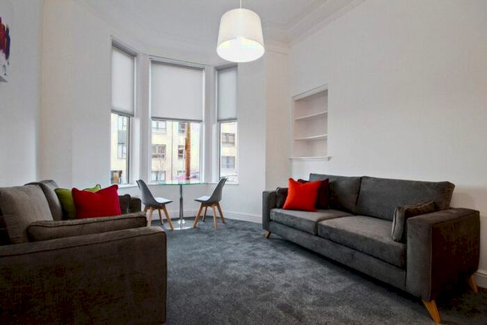 2 Bedroom Flat To Rent In Oban Drive, North Kelvinside, Glasgow, G20