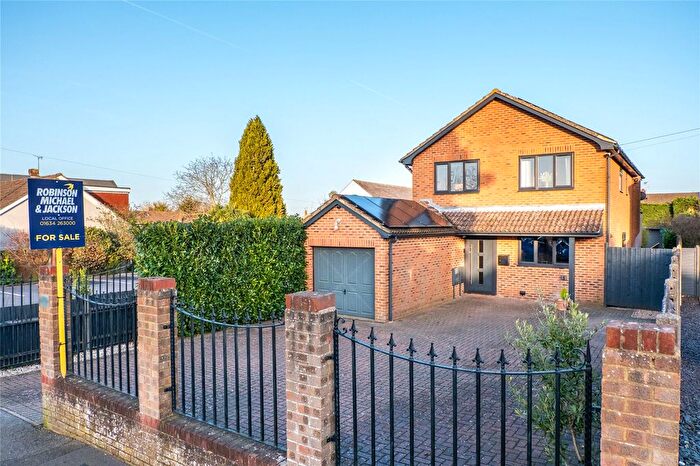 4 Bedroom Detached House For Sale In Hempstead Road, Hempstead, ME7