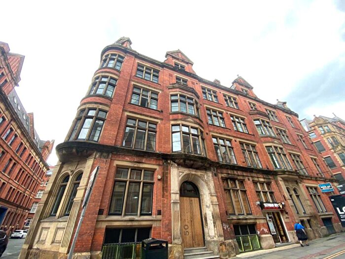 2 Bedroom Apartment To Rent In Princess Street, Manchester City Centre, Manchester, M1