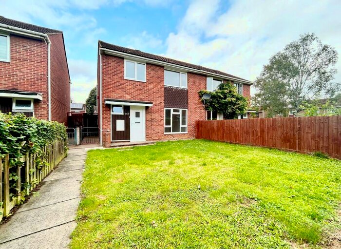 3 Bedroom Semi-Detached House To Rent In George Reddings Way, Cheltenham, GL51