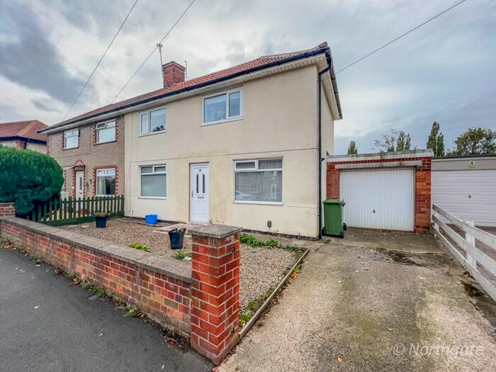 3 Bedroom Semi-Detached House To Rent In Cotswold Crescent, Billingham, TS23