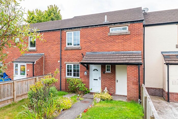 3 Bedroom Terraced House For Sale In Alder Close, Leyland, PR26