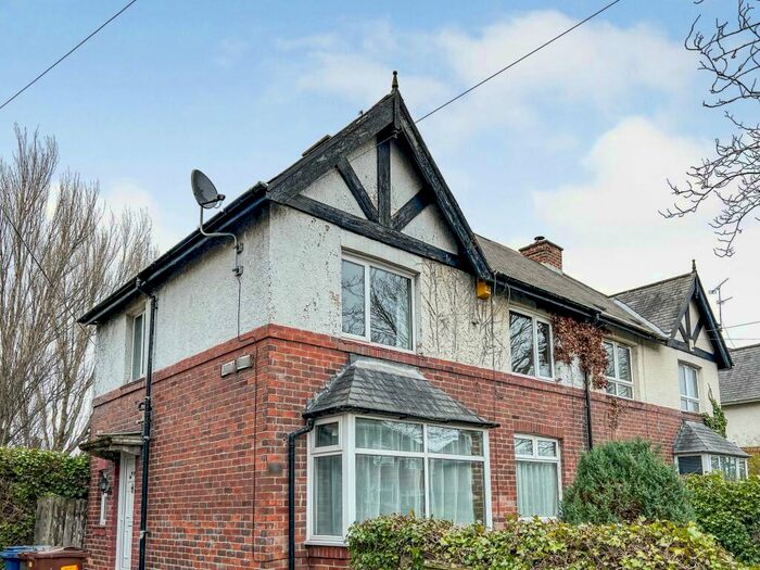 3 Bedroom Semi-Detached House To Rent In Hollywood Avenue, Gosforth, Newcastle Upon Tyne, Tyne And Wear, NE3