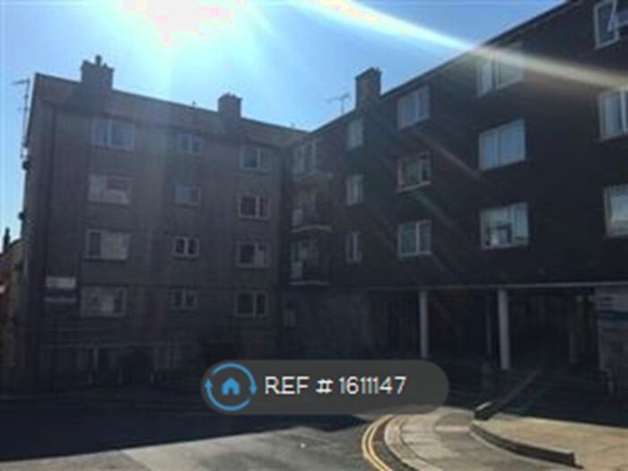 3 Bedroom Flat To Rent In Castle Street, Plymouth, PL1