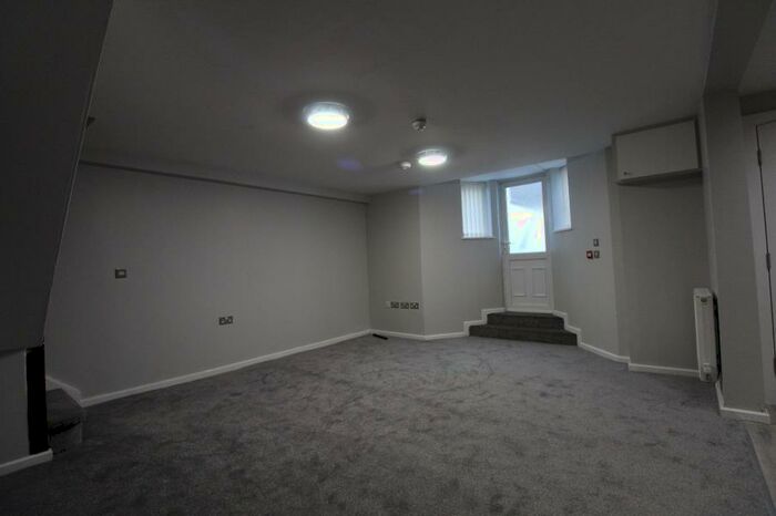 1 Bedroom Duplex To Rent In Kirkgate, Shipley, BD18