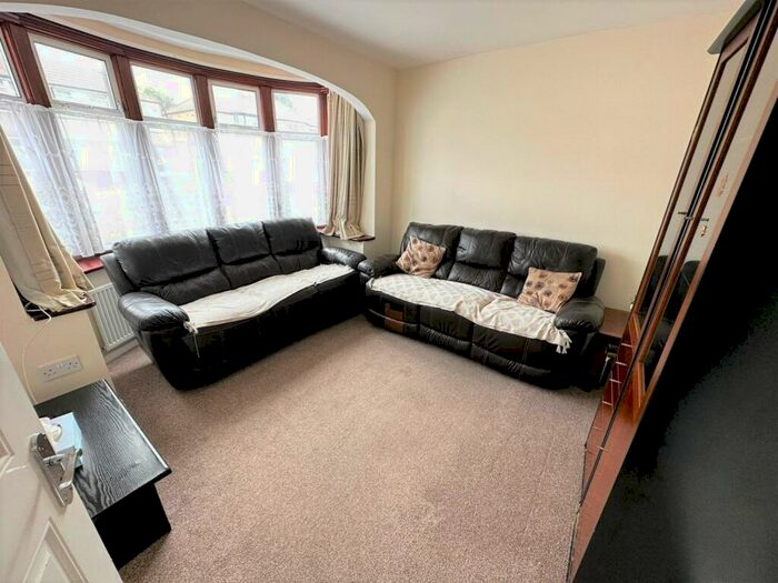 3 Bedroom Semi-Detached House To Rent In Harley Road, Harrow, HA1