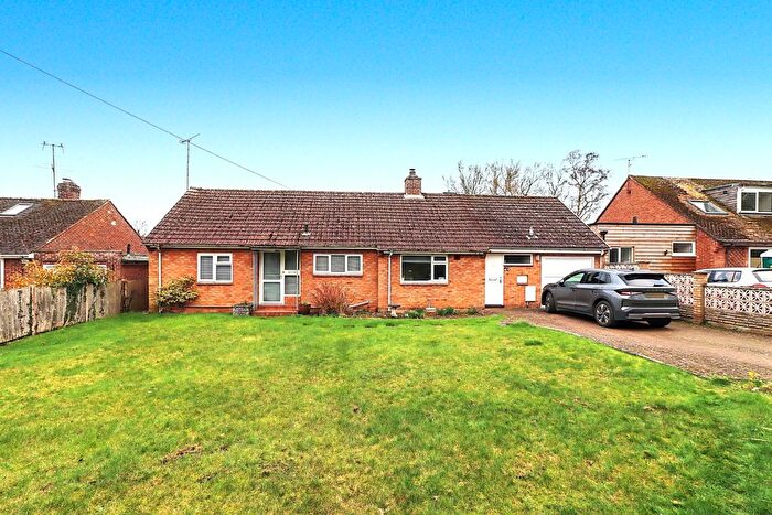 3 Bedroom Bungalow For Sale In Winters Lane, Walkern, Stevenage, Hertfordshire, SG2