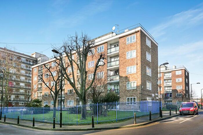 2 Bedroom Apartment To Rent In Anderson Road, Baycliffe House Anderson Road, E9