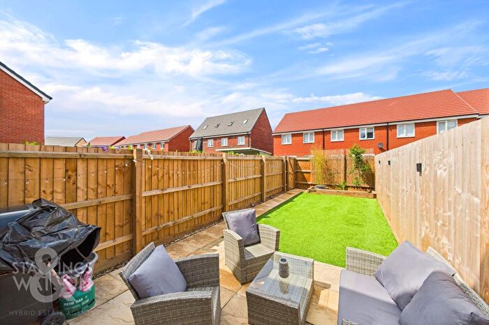 3 Bedroom Terraced House For Sale In Ladys Mantle Way, Easton, Norwich, NR9