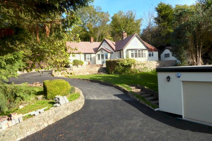 3 Bedroom Bungalow For Sale In Hyatts Wood Road, Backwell, Bristol, BS48