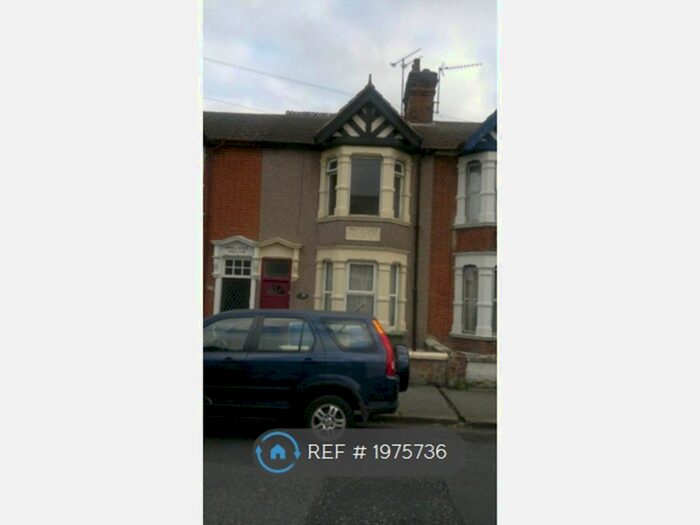 1 Bedroom Flat To Rent In Coronation Road, Sheerness, ME12