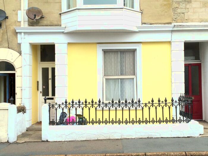 1 Bedroom Flat To Rent In Albert Street, Ventnor, PO38