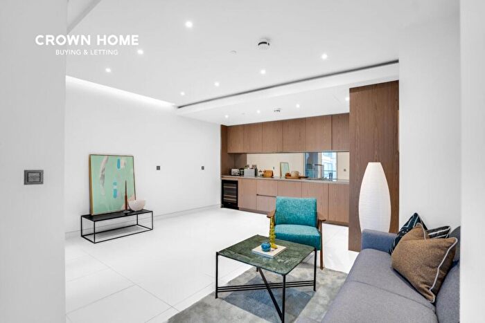2 Bedroom Apartment For Sale In Sugar Quay, Water Lane, London, EC3R