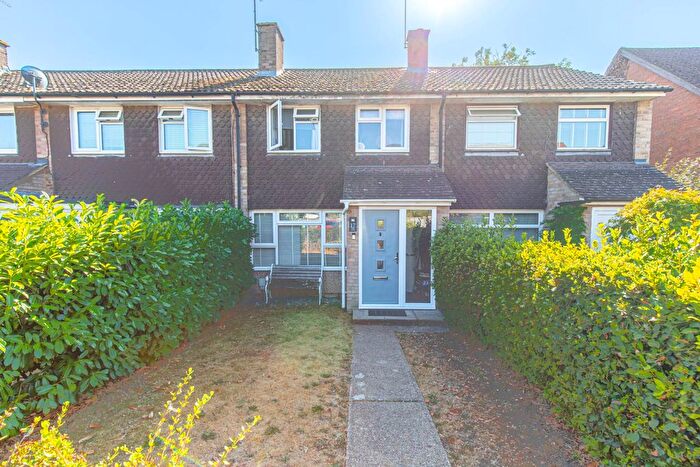 3 Bedroom Town House For Sale In Park Close, Sonning Common, South Oxfordshire, RG4