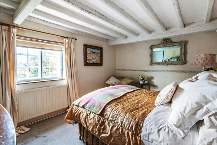 6 Bedroom Semi-Detached House For Sale In Stane Street, Ockley, Dorking, Surrey, RH5