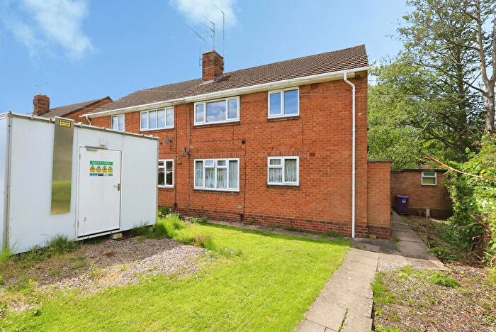 1 Bedroom Maisonette For Sale In Renton Road, Wolverhampton, West Midlands, WV10