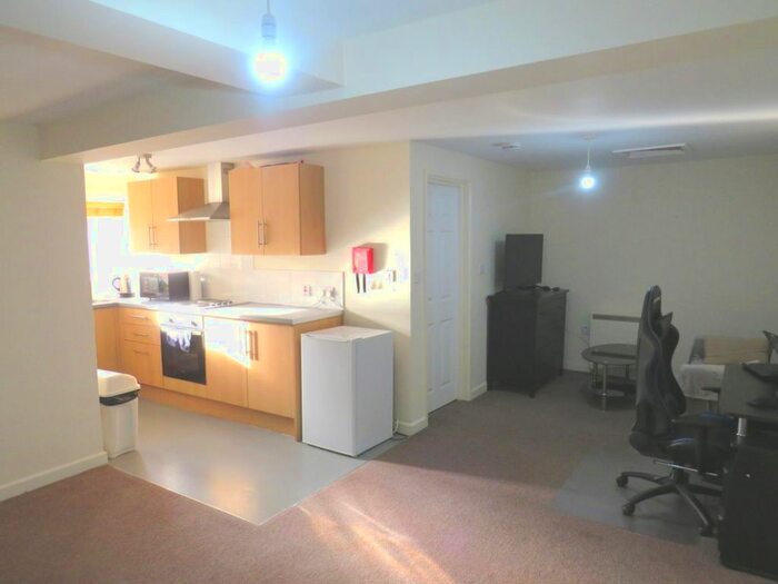 1 Bedroom Flat To Rent In Bowers Fold, Doncaster, DN1