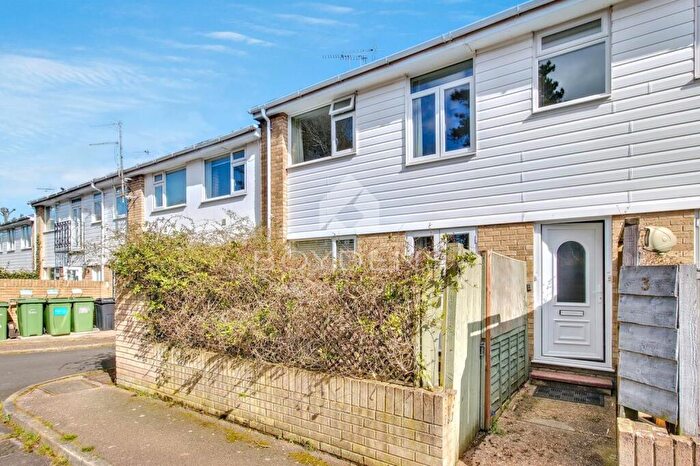 2 Bedroom Apartment To Rent In Orchard Court, Sussex Road, Colchester, Essex, CO3