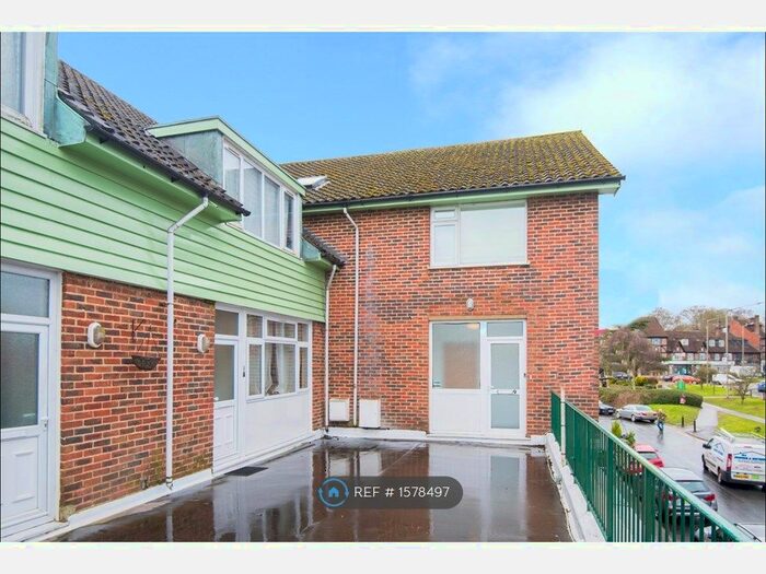 1 Bedroom Flat To Rent In Chalfont Station Road, Little Chalfont, HP7